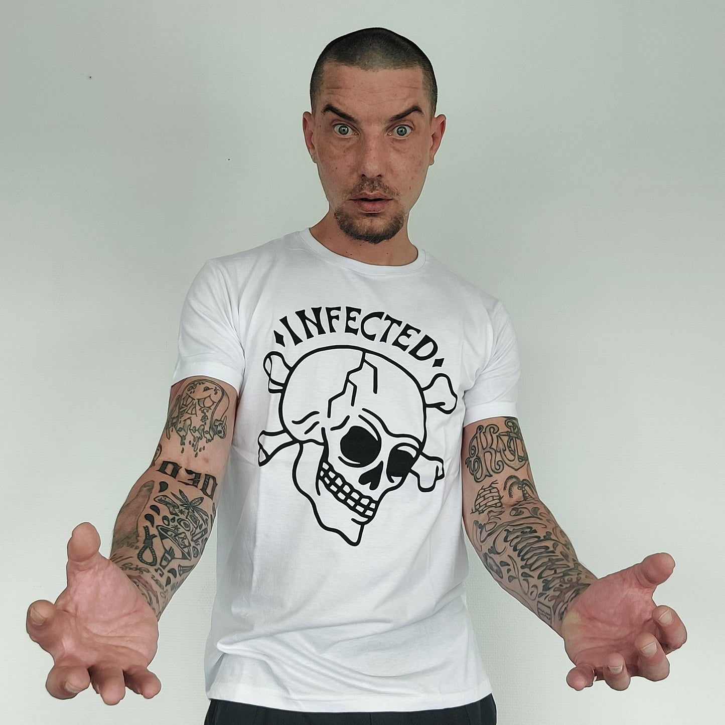 T-Shirt Infected Skull Wit