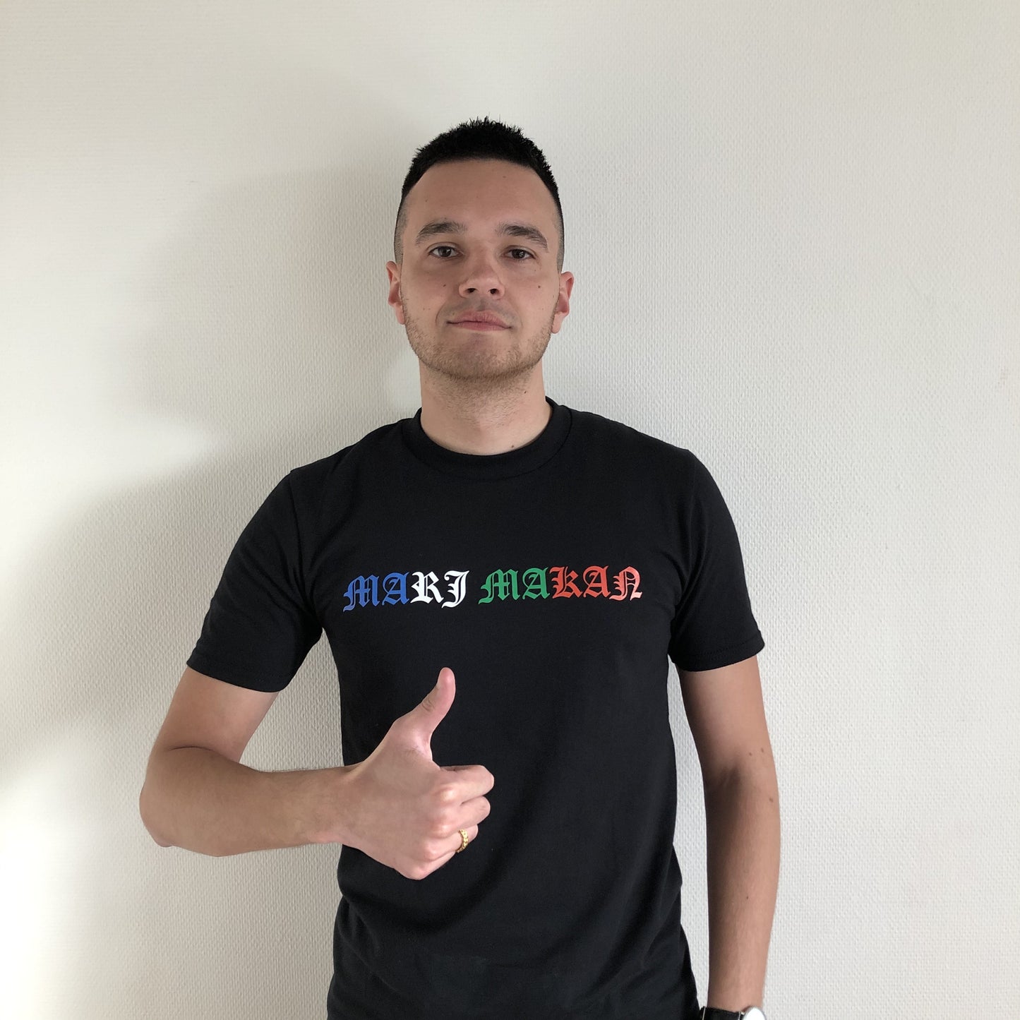 T-Shirt Mari Makan (L, XL, XXL)